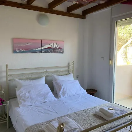 Maisonette Anastazia 60 M From Beach
